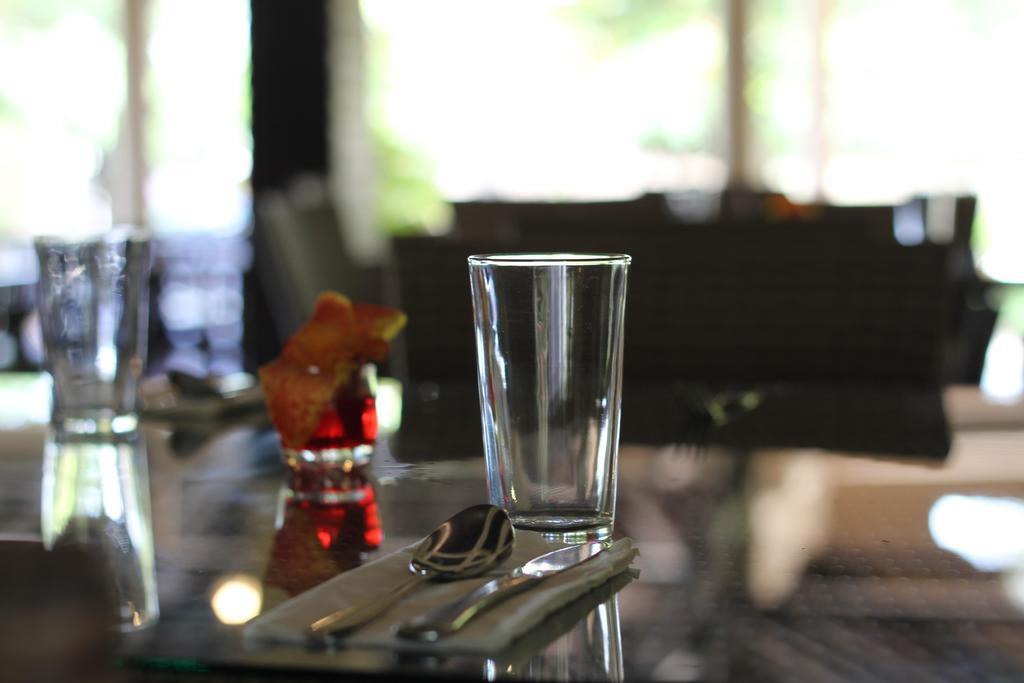 Kuta Indah Hotel מראה חיצוני תמונה