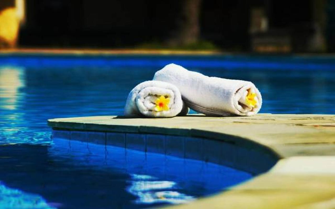 Kuta Indah Hotel מראה חיצוני תמונה