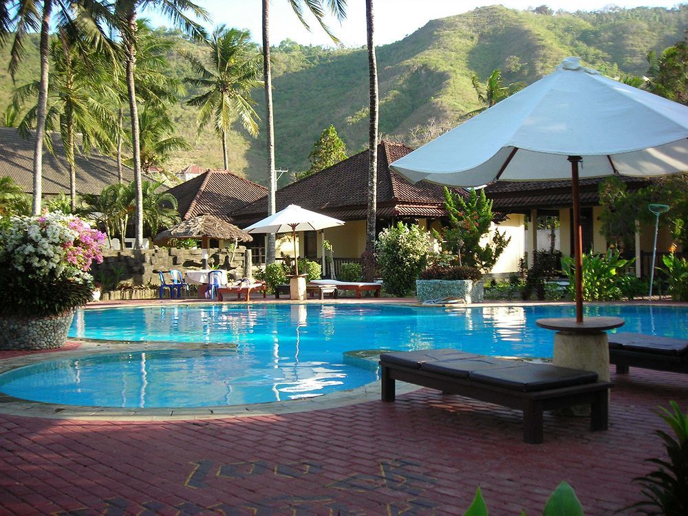 Kuta Indah Hotel מראה חיצוני תמונה